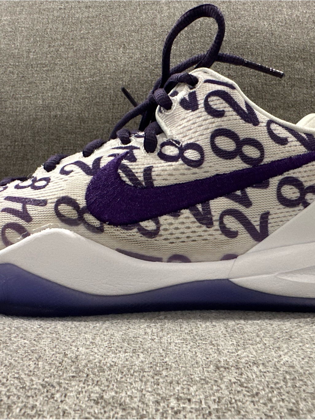 Nike Kobe 8 Protro Court Purple Size 10 Nike Kobe 8 Protro Court Purple Size 10